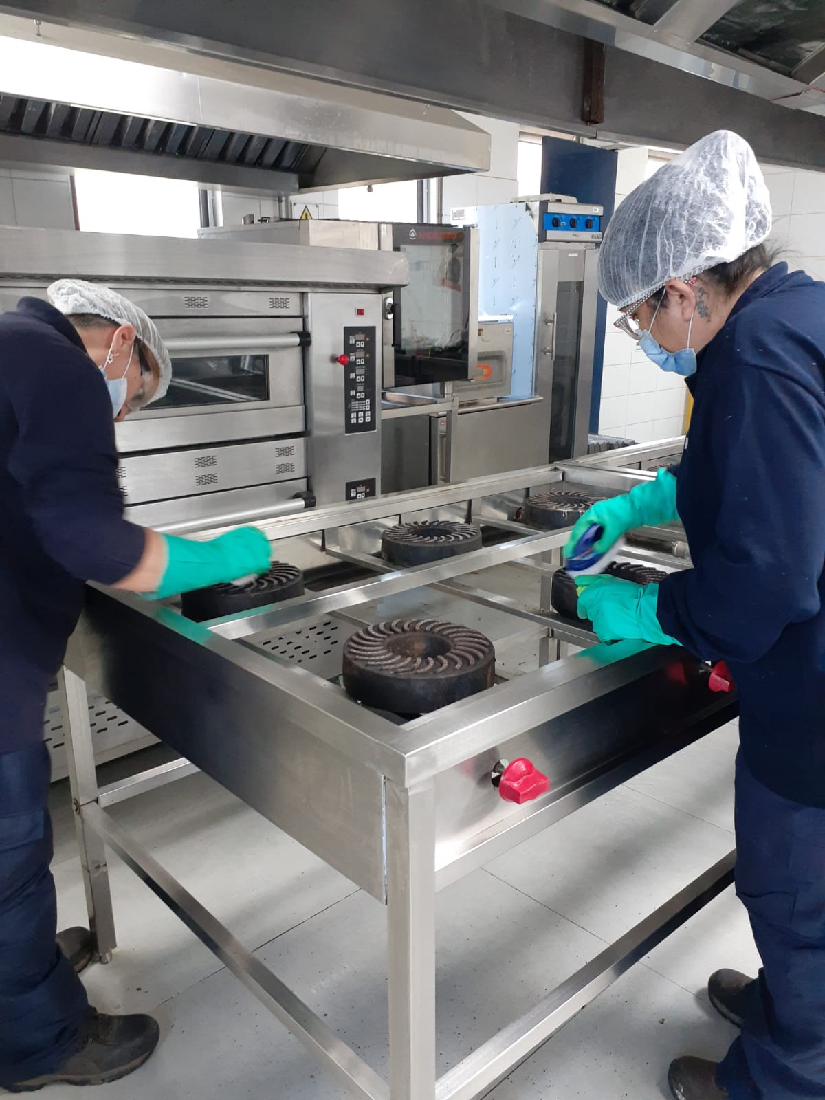 Cocina industrial Duoc UC - limpieza técnica gastronómica